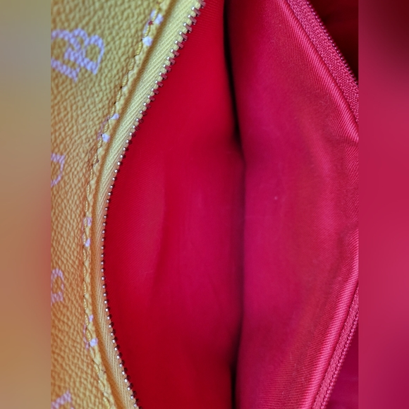 Dooney & Bourke Greta Shopper Tote - Picture 9 of 10